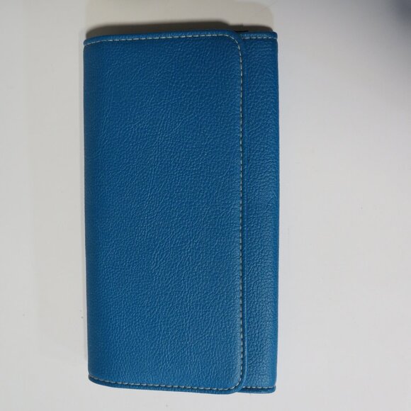 Avon Handbags - Avon Blue Clutch